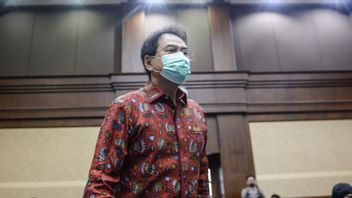 Ainsi, Le Témoin, Ex-Buapti Lampung Tengah Said Azis Shamsuddin A Demandé Des Frais De 8 Pour Cent