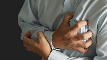 为什么右胸疼痛？不要小看，这是导致它的5种情况