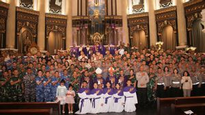 Perayaan Ekaristi Umat Katolik di Lingkungan TNI Polri Pontianak