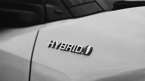 Risiko Beli Mobil Hybrid Bekas yang Harus Dipertimbangkan