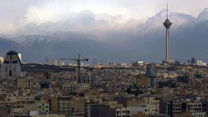 وزير الخارجية من 20 دولة عربية ومسلمة يهينون الهجوم الإسرائيلي على إيران
