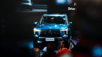 Mitsubishi Destinator Wholesale Two Forwot Car of The Year 2025 Titles