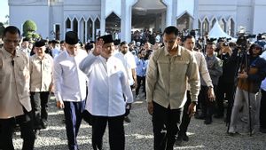 Presiden Prabowo Salat Idulfitri Bersama Masyarakat di Masjid Darussalam Aceh Tamiang