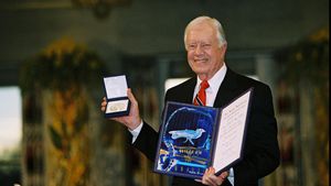 Prix Nobel de la Paix à l'ancien président américain Jimmy Carter à la mémoire d'aujourd'hui, 11 octobre 2002