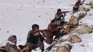 Trump Rayu Kelompok Kurdi yang Sempat Dicap Teroris Bantu AS Serang Iran Jalur Darat