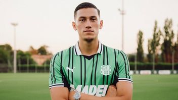 杰伊·伊兹斯(Jay Idzes)搬到萨索洛(Sassuolo)留在意甲,主帅威尼斯:野心和匹配价格