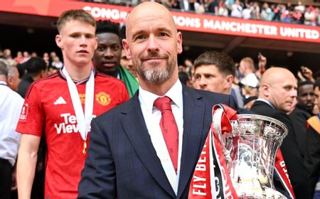 Batal Dipecat, Manchester United Pertahankan Erik ten Hag