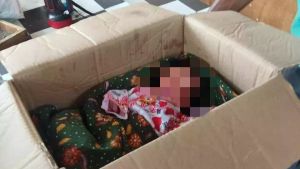 Newborn Baby Found In Cooking Oil Cardboard On Pekanbaru Roadside