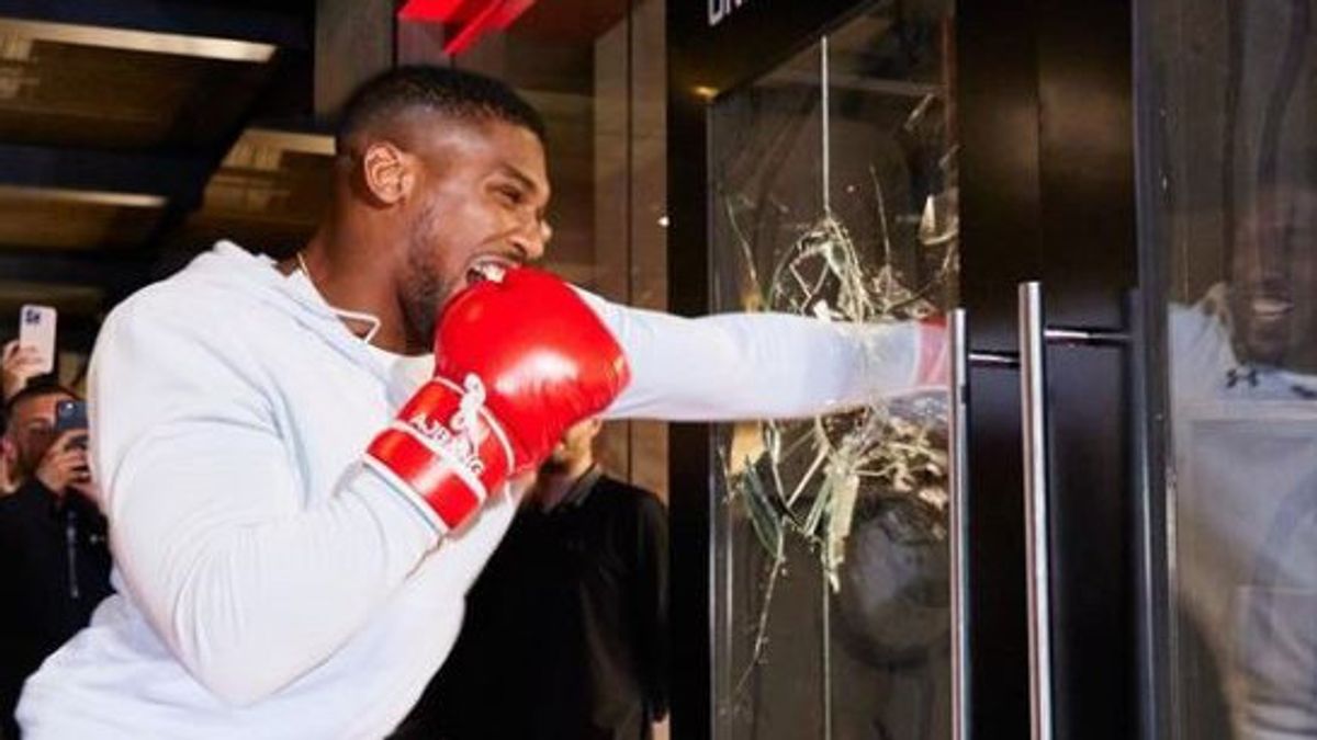 Anthony Joshua Confirms Against Deontay Wilder In December 2023