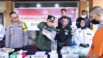 Polres Siak Musnahkan 20 Kg Sabu dan 1.813 Pil Ekstasi