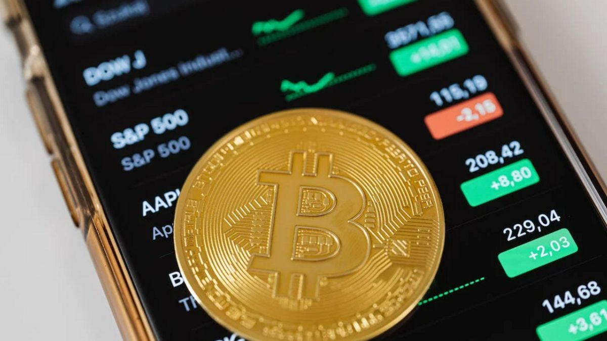 Crypto Analyst: Bitcoin Predicted to Face Selling Pressure
