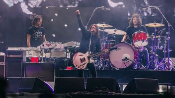 Dave Grohl Akhirnya Angkat Bicara Soal Pemecatan Josh Freese dari Foo Fighters