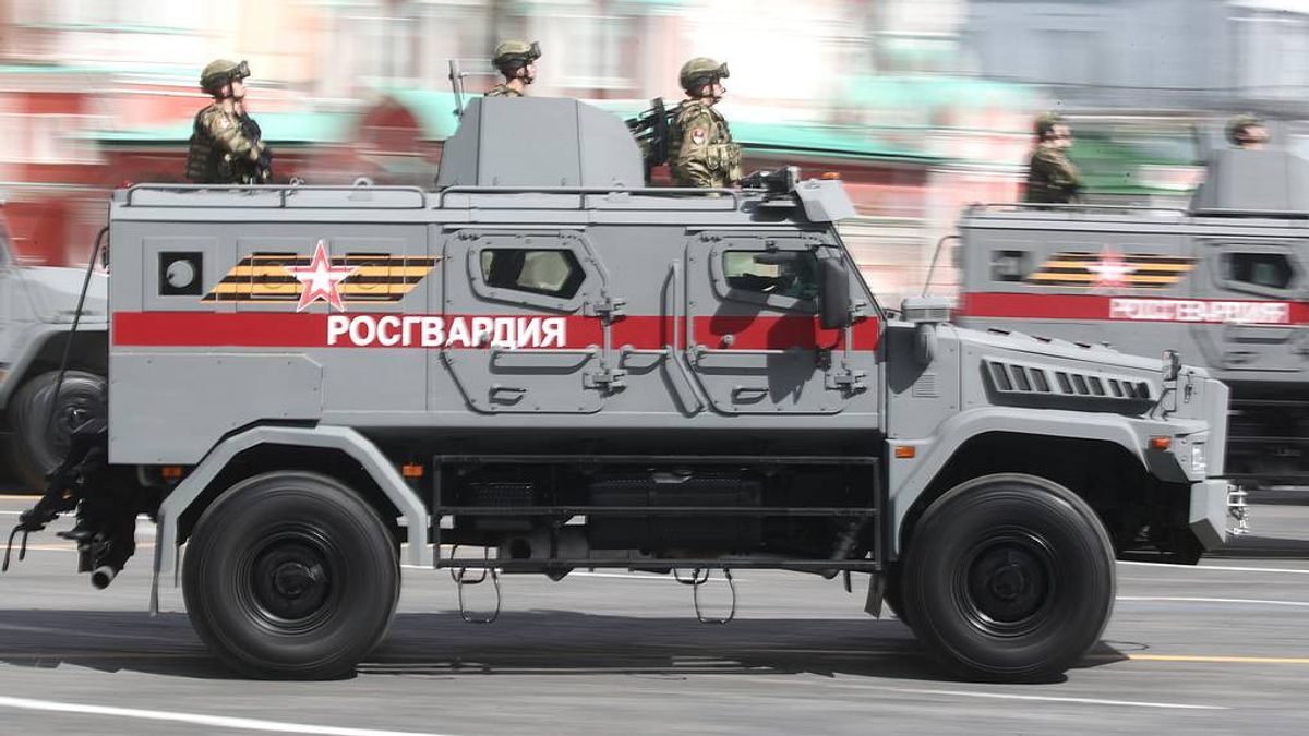 Pasukan Elite Rusia Pimpinan Mantan Pengawal Vladimir Putin Terima Senjata Modular Baru
