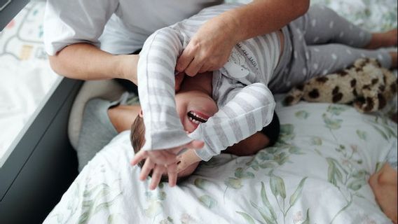 Orang Tua, Begini Cara Perkenalkan Emosi pada Anak