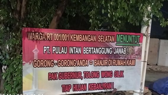 Les inondations fréquentes, les habitants de Kembangan Selatan demandent une solution à la ruelle, menacent de manifester