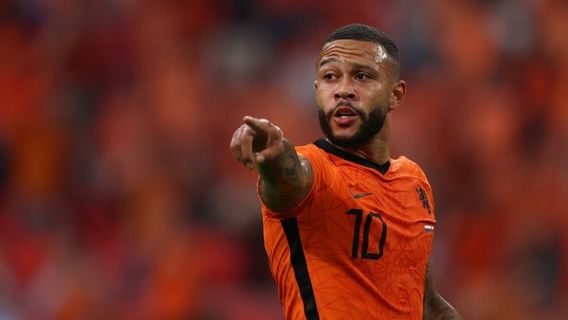 Why Barcelona Bought Memphis Depay