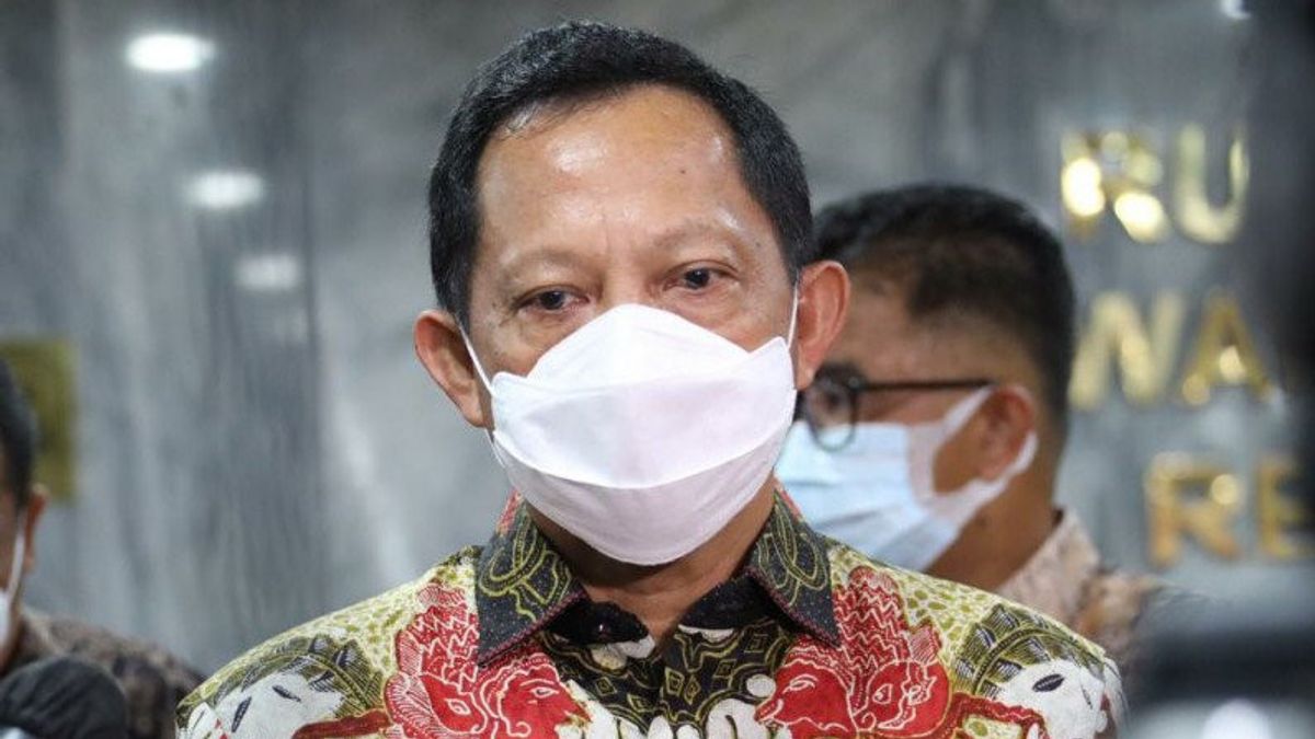وزير الداخلية تيتو كارنافيان يقبل تطلعات مراجعة قضية 4 جزر آتشيه التي تطالب بها سومطرة الشمالية