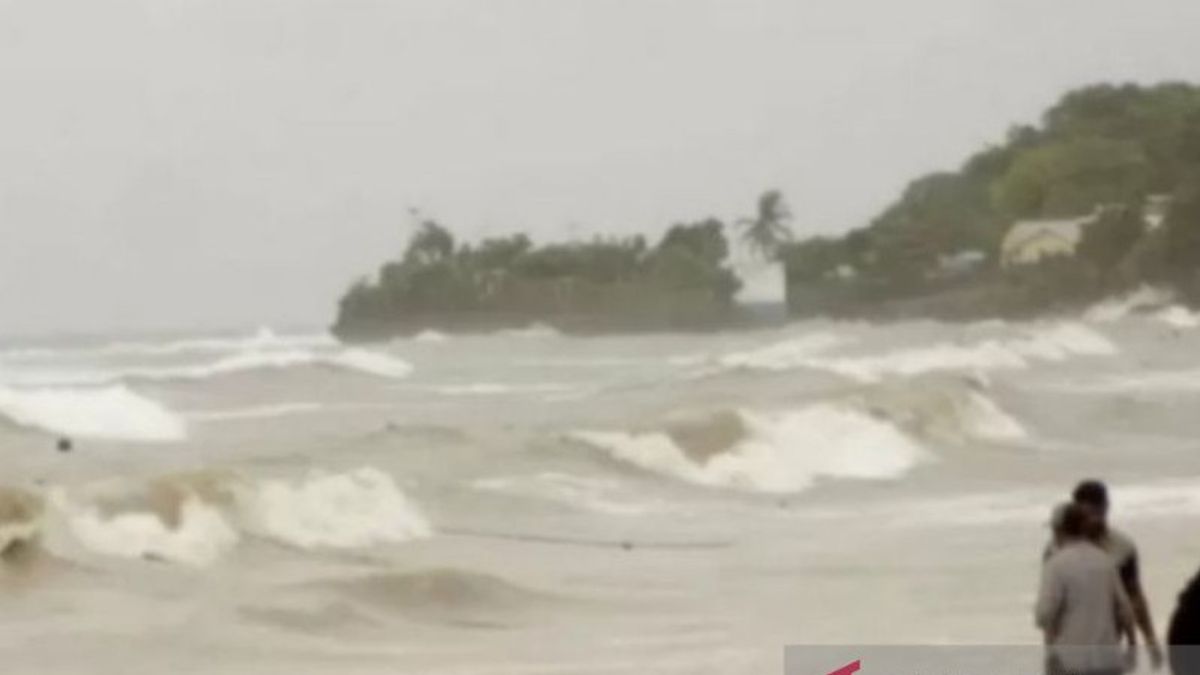 BMKG向NTT居民发出预警，预计7月29日至30日这5个水域将发生大浪