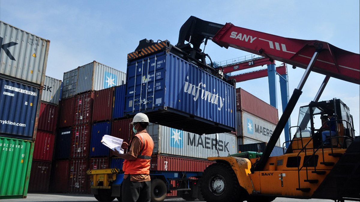 Airlangga يجلب الأخبار الجيدة : صادرات مونسر ، والانتعاش الاقتصادي في اندونيسيا تمشيا مع العالمية