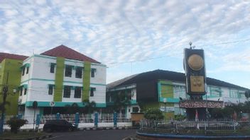 Language Expert Collaborated With The Prosecutor's Office For Cooperation Conversations And Hospital Officials In The Corruption Case Of Sumbawa Hospital