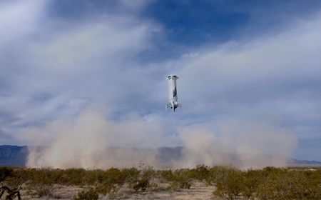 Sempat Gagal Terbang, Blue Origin Berhasil Luncurkan Misi New Shepard Ke-24