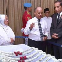 MUI 敦促市民在今天的记忆中为BJ Habibie祈祷,2019年9月11日