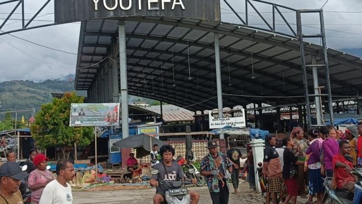 Tertibkan Pedagang, Pemkot Jayapura Batasi Jam Operasional Pasar Induk Regional Youtefa