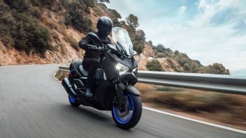 Showing More Sporty, Yamaha XMAX Connected Gets A New Touch Of Color And Graphics