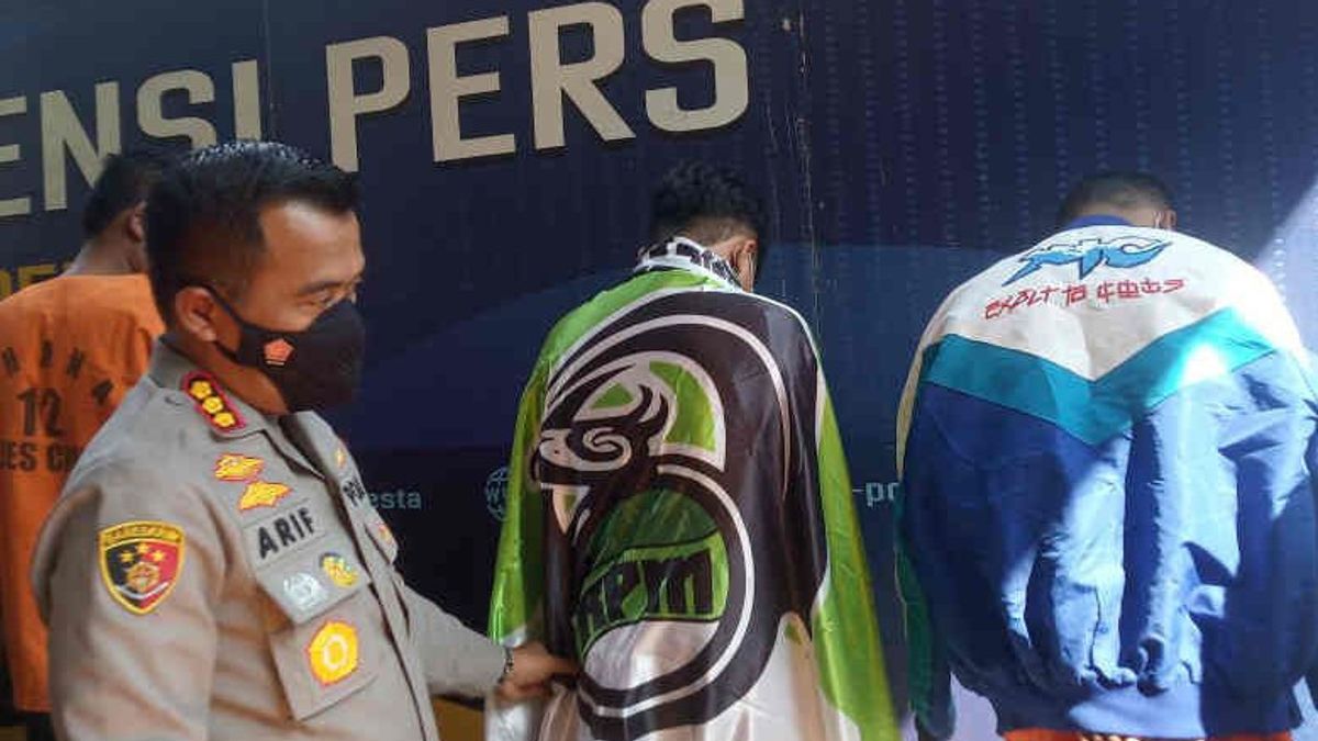 2 Anggota Geng Motor XTC-RPM yang Menganiaya Warga di Cirebon Dibekuk Polisi