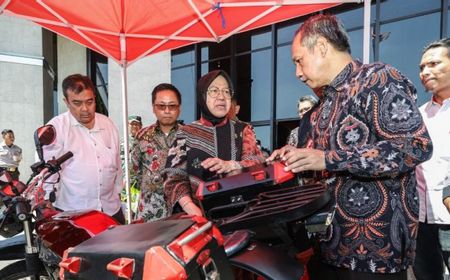 Kemensos Gandeng ITT Surabaya Bikin Motor dan Kompor Listrik untuk Dikirim ke Papua dan Daerah Perbatasan