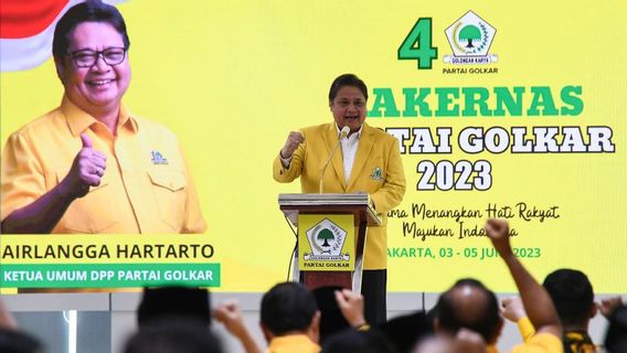 Peluang Selalu Ada, Airlangga Sebut Dirinya Bisa Berpasangan dengan Zulkifli Hasan di Pemilu 2024