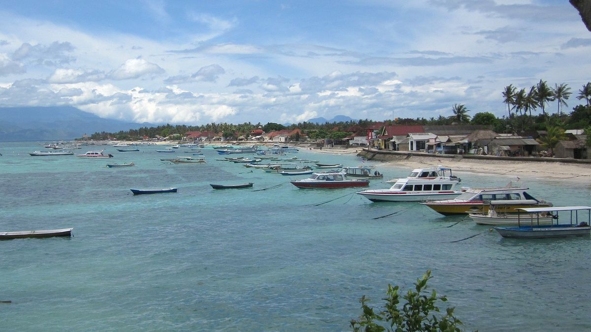 التحيز Munjul ميناء لدعم السياحة Sektro في نوسا Ceningan