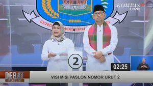 Debat Pilkada Tangsel: Baca Teks, Putri Ma’ruf Amin Singgung Oligarki dan Kegagalan Petahana