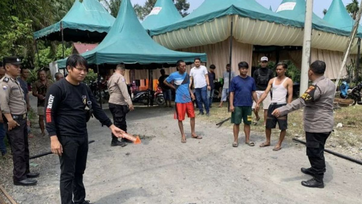 Pindahkan Tenda yang Halangi Jalan, 4 Orang Tewas Tersengat Listrik di Rokan Hilir