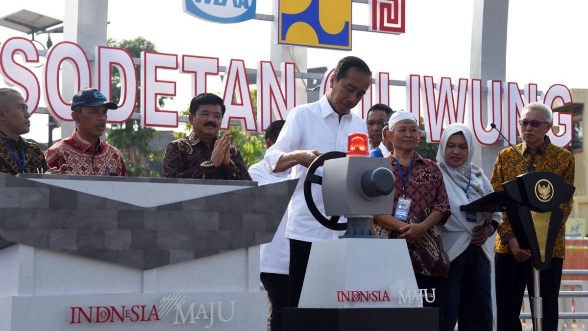 Sodetan Ciliwung Had Mandek, Jokowi: Land Acquisition Not Resolved By The DKI Provincial Government