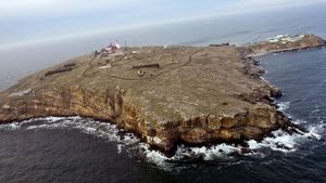 Pulau Ular Direbut Ukraina, Rusia Gempur Odesa dengan Rudal