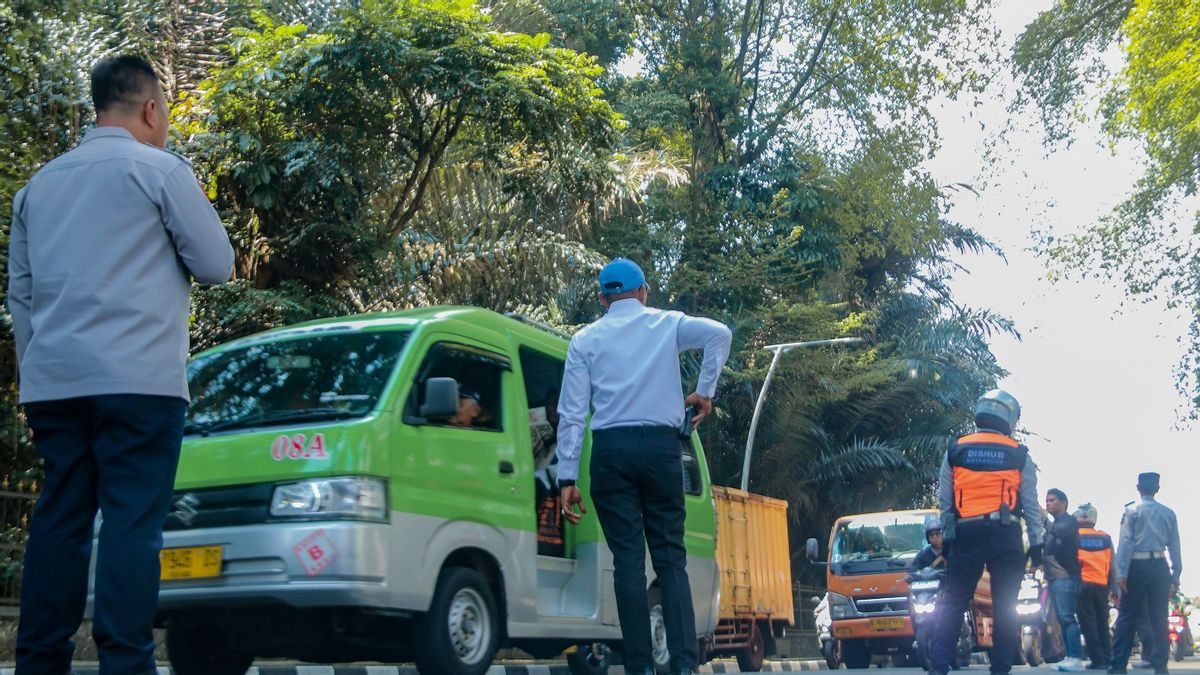 Pemkot Bogor Tertibkan Angkot Tak Lengkap Surat, Belasan Ditindak