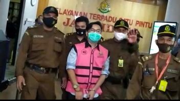Becoming A Suspect And Detained At The KPK, Andi Irfan Jaya Comes Out Handcuffed