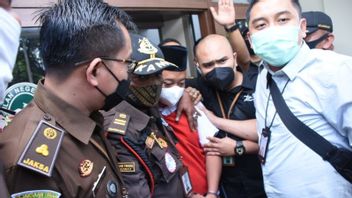 Herry Wirawan Demanded The Death Penalty, Lawyers Asked The Panel Of Judges To Give Fair Sentence