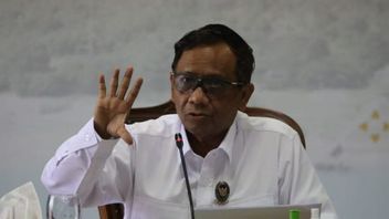 Depuis Le Navire KRI Semarang, Le Ministre Coordinateur Mahfud Envoie Un Message « Ne Dérangez Pas La Mer De Natuna »