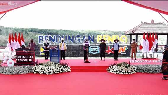 Inaugurating Bendo Dam, Jokowi: We Hope To Increase Farmer Productivity