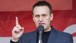 Pengacara Minta Kritikus Kremlin Alexei Navalny Dipindahkan ke Rumah Sakit Sipil di Moskow
