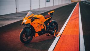 KTM 990 RC R Resmi Meluncur, Superbike Jalan Raya dengan DNA Balap