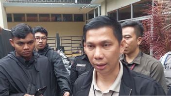 波伦达警察局确定Ustaz EE是家庭暴力案件的嫌疑人
