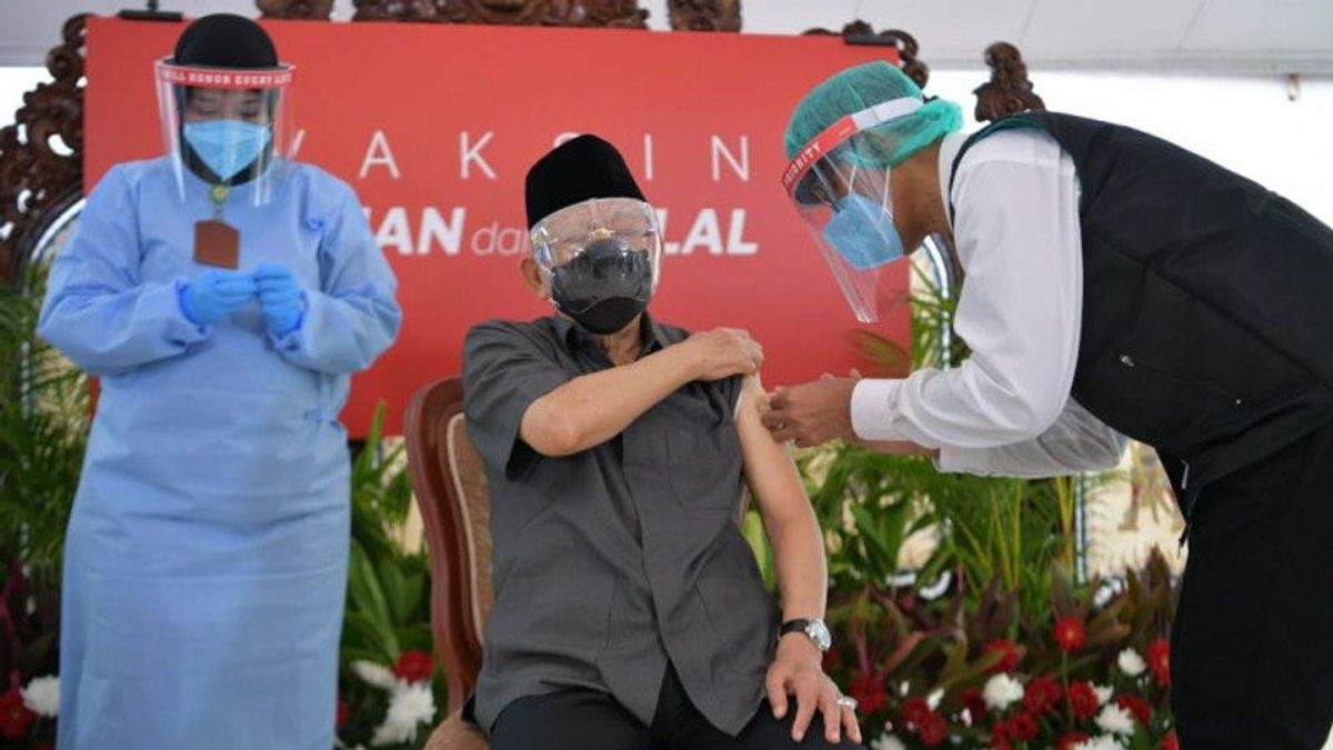 副总统马鲁夫阿明在接受COVID-19疫苗后：感谢上帝，没有疼痛，没有头晕，没有大不了的