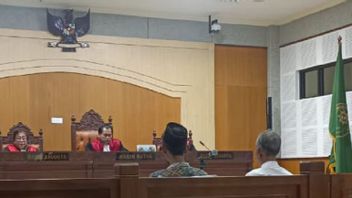 Bendahara Dikbud Pencatut 22 Nama Guru untuk Kredit BPR di Mataram Dituntut 7 Tahun Penjara