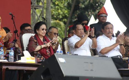 Megawati Minta Segenap Elemen Bangsa Praktikkan Salam Pancasila Saat Rapat atau Pertemuan