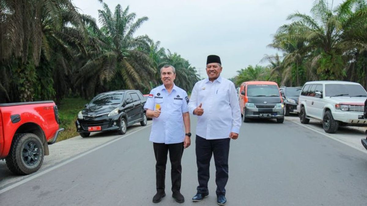 Riau Governor Formalizes Pekanbaru-Siak Street Worth Rp140 Billion