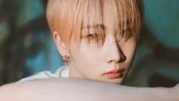 Vakum 2 Tahun, Hoyoung VERIVERY Pilih Berangkat Wamil