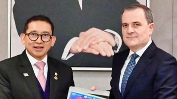 印度尼西亚共和国众议院BKSAP主席Fadli Zon和阿塞拜疆外长各领域合作协议